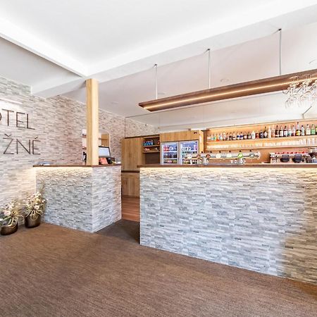 Hotel Snezne Exterior foto